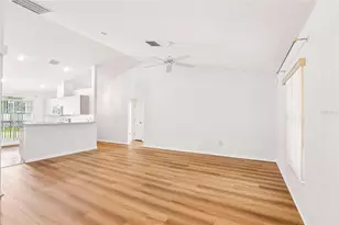 512 Atwood Ave N, Saint Petersburg, FL 33702 - Photo 7