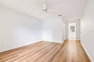 512 Atwood Ave N, Saint Petersburg, FL 33702 - Photo 19