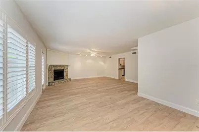 2927 W Gandy Boulevard, Tampa, FL 33611 - Photo 17