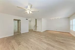 2927 W Gandy Blvd, Tampa, FL 33611 - Photo 15