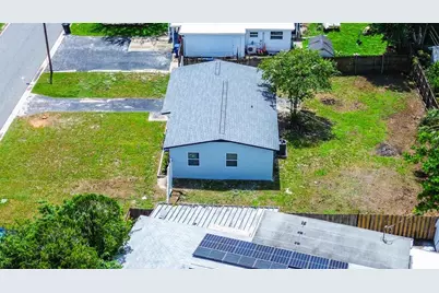 7580 Meadowlawn Drive N, Saint Petersburg, FL 33702 - Photo 39
