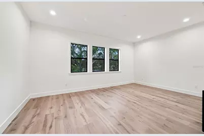 5104 W Evelyn Drive, Tampa, FL 33609 - Photo 31