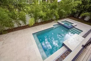 5104 W Evelyn Dr, Tampa, FL 33609 - Photo 43