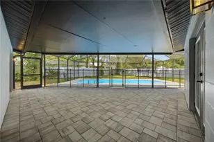 2005 Russell Dr, Tampa, FL 33618 - Photo 31