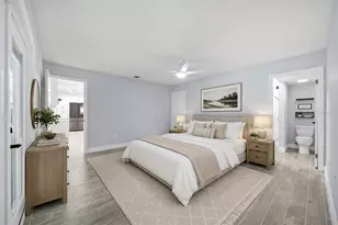 2005 Russell Dr, Tampa, FL 33618 - Photo 17