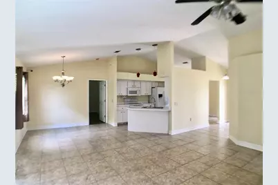 3072 Thoroughbred Loop W, Lakeland, FL 33811 - Photo 11