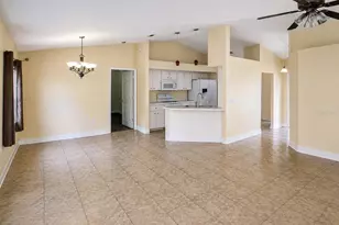 3072 Thoroughbred Loop W, Lakeland, FL 33811 - Photo 11