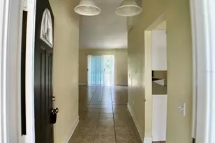 3072 Thoroughbred Loop W, Lakeland, FL 33811 - Photo 7