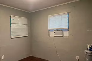 843 Union St S, Saint Petersburg, FL 33712 - Photo 5