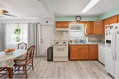 6880 Lafayette N #8, Pinellas Park, FL 33781 - Photo 19