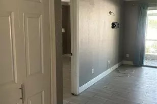 6347 Newtown Cir, Tampa, FL 33615 - Photo 3