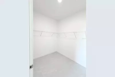 1029 S 66th Street, Tampa, FL 33619 - Photo 23