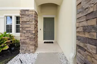 20147 Oakflower Avenue, Tampa, FL 33647 - Photo 5