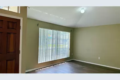 9917 Colonnade Drive, Tampa, FL 33647 - Photo 7