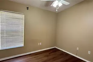 9917 Colonnade Dr, Tampa, FL 33647 - Photo 31