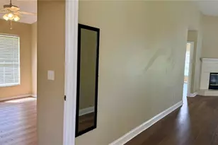 9917 Colonnade Dr, Tampa, FL 33647 - Photo 13