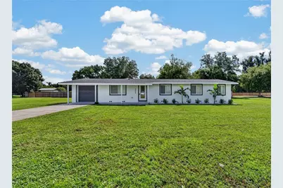 4609 60th Street E, Bradenton, FL 34203 - Photo 1