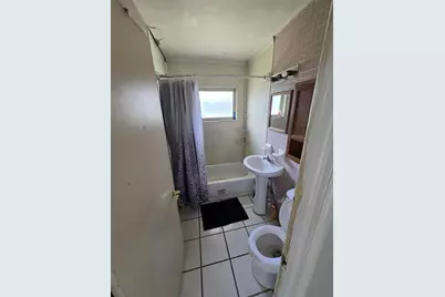 1028 Sunshine Drive E, Lakeland, FL 33801 - Photo 17