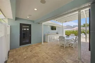 10438 Green Links Dr, Tampa, FL 33626 - Photo 35