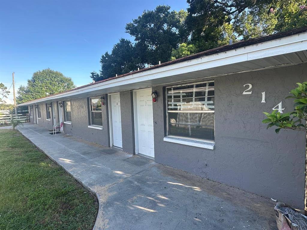 214 N Chestnut Rd - 214 N Chestnut Rd, Lakeland, FL 33815 Luxury Property | Jose Angel Pina