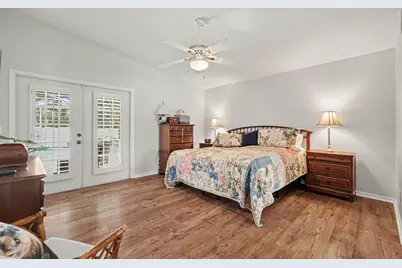18001 Palm Breeze Drive, Tampa, FL 33647 - Photo 23