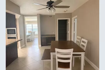 113 Locust Drive, Brandon, FL 33511 - Photo 9