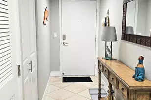 7560 Bay Island Dr S, South Pasadena, FL 33707 - Photo 5