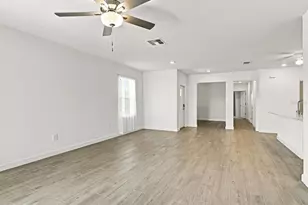 6628 Homebound Wy, New Port Richey, FL 34655 - Photo 11