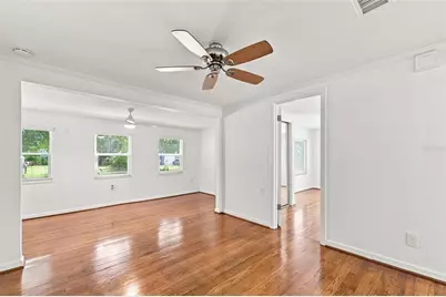 7660 54th Street N, Pinellas Park, FL 33781 - Photo 9
