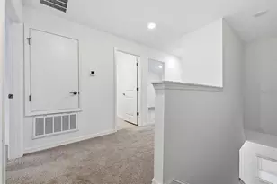 34202 Polacca Ln, Wesley Chapel, FL 33543 - Photo 15