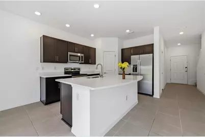 34202 Polacca Lane, Wesley Chapel, FL 33543 - Photo 5
