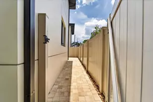 2501 W North A St, Tampa, FL 33609 - Photo 27