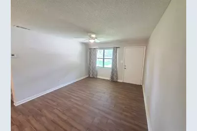 1813 Bond Street, Plant City, FL 33563 - Photo 3