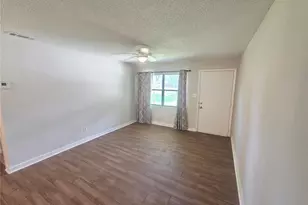 1813 Bond St, Plant City, FL 33563 - Photo 3
