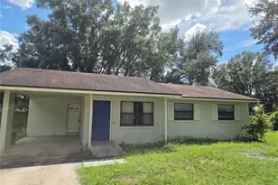 1813 Bond St, Plant City, FL 33563 - Photo 1