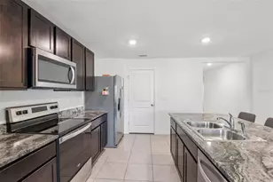 36945 Goffaux Loop, Zephyrhills, FL 33541 - Photo 11