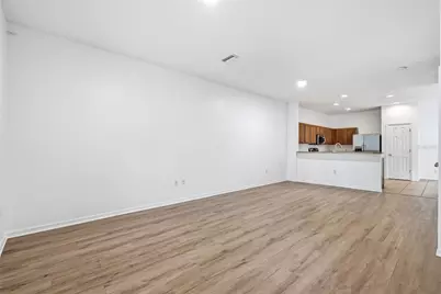 12725 Sunland Court, Tampa, FL 33625 - Photo 9