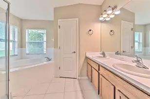 3945 Hampton Hills Dr, Lakeland, FL 33810 - Photo 27