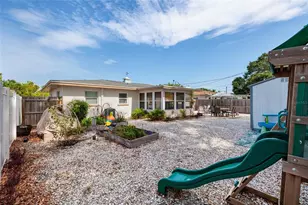 2135 Pocahontas Dr, Largo, FL 33774 - Photo 29