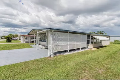 5302 Powhattan Street, Zephyrhills, FL 33542 - Photo 3