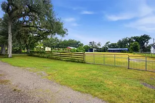 1810 Bland Way, Dover, FL 33527 - Photo 5