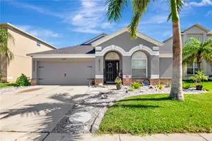 2239 Roanoke Springs Dr, Ruskin, FL 33570 - Photo 1