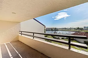 120 1st St E, Tierra Verde, FL 33715 - Photo 27