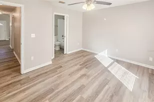 1013 E Eskimo Ave, Tampa, FL 33604 - Photo 11