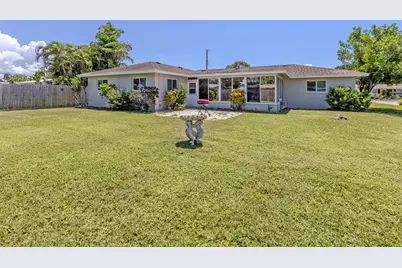 2161 Inner Cass Circle, Sarasota, FL 34231 - Photo 19