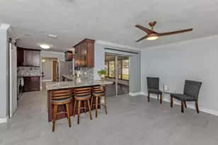 2161 Inner Cass Cir, Sarasota, FL 34231 - Photo 9