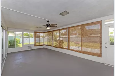 2161 Inner Cass Circle, Sarasota, FL 34231 - Photo 35