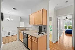 5000 Culbreath Key Way, Tampa, FL 33611 - Photo 9
