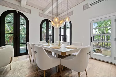 220 14th Avenue N, Saint Petersburg, FL 33701 - Photo 19