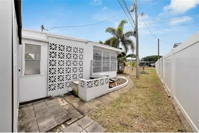 12093 104th Lane, Largo, FL 33773 - Photo 27